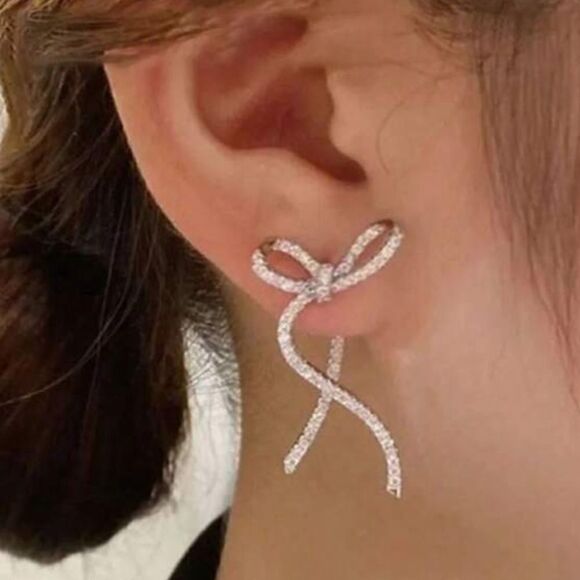 Bohemian Bow earring A519 - Picture 1 of 4